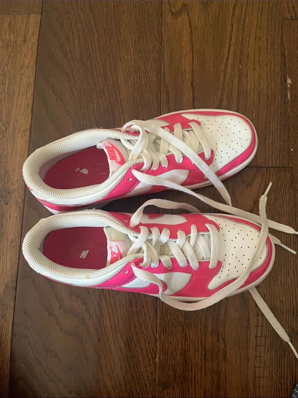 Nike Kids White & Hot Pink Low-Top Sneakers - Picture 4 of 6